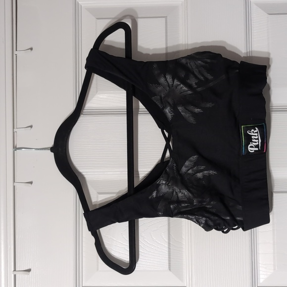 Pink Victoria Secret ultimate unlined sports bra - Size Large - Picture 2 of 4